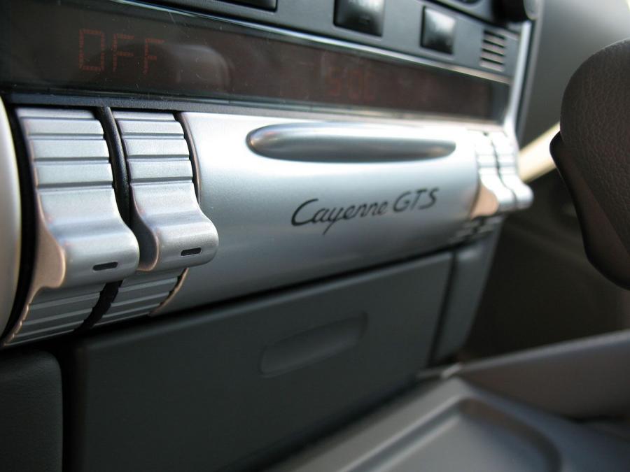  Porsche Cayenne GTS 2007 года  (фото 22 из 77)